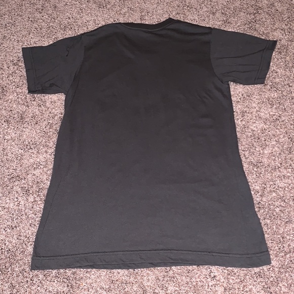 MN Graphic T-Shirt - Picture 4 of 4